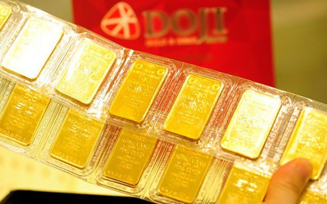 Giá vàng ngày 22/8/2020 vàng trong nước đắt hơn 2 triệu/ lượng so với thế giới
